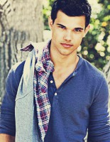 /album/robert-pattinson-forever/taylor-lautner-1343205842-jpg/